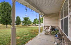 5109 S 163rd Road, Bolivar, MO 65613