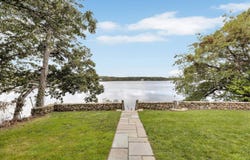 90 Lakewood Drive, Mashpee, MA 02649