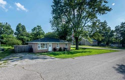 603 E Adams Avenue, Chandler, IN 47610