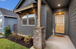 825 S GOOSE Loop, Ridgefield, WA 98642