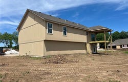 1345 N Holland Court, Independence, MO 64056