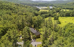 974 Hard Road, Hartford, VT 05059