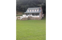 4661 Clarks Ferry Rd, Draper, VA 24324