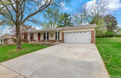 269 Braeshire Drive, Ballwin, MO 63021