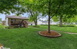 201 Thunderbird Drive, Marshalltown, IA 50158