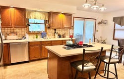 150 MAIN STREET, HAMILTON, NJ 08620