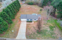 49 Stoneview, Hoschton, GA 30548