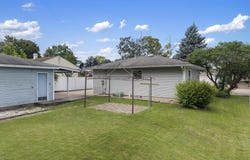 213 N Park, FREEPORT, IL 61032