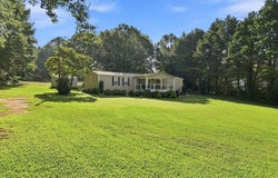 2161 Dickson Road, Inman, SC 29349