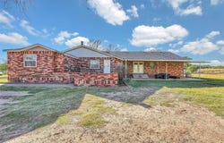 17421 E 1160 Road, Sweetwater, OK 73666