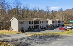 520 Baird Cove Rd, Franklin, NC 28734