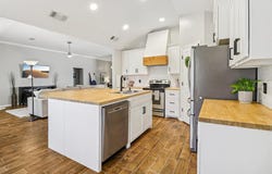 1708 Crestmeadow Lane, Mansfield, TX 76063