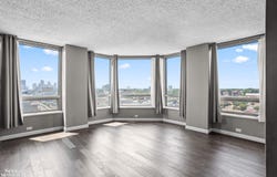 3320 Spinnaker, Detroit, MI 48207