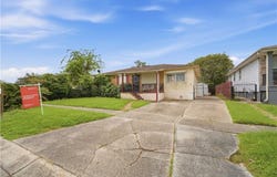 2089 LINCOLNSHIRE Drive, Marrero, LA 70072