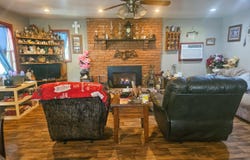 119 E James Street, Mountain View, MO 65548