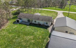 5355 W Remus Road, Mount Pleasant, MI 48858