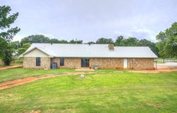 8001 84th Street, Noble, OK 73068