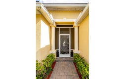 6134 NW Cullen Way, Port Saint Lucie, FL 34983