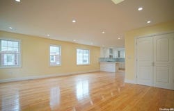 6 Baxter Avenue, New Hyde Park, NY 11040