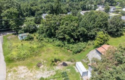 8158 Bell Campground Rd, Powell, TN 37849