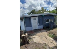 202 VERONA Street S, NOKOMIS, FL 34275