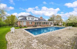 955 Killarney Drive, Dyer, IN 46311