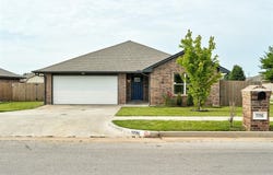 11116 SW 37th Street, Mustang, OK 73064
