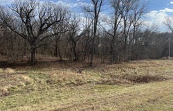21st St, Perry, KS 66073