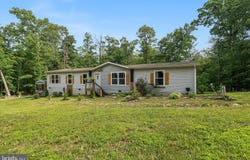 2749 E LEE HIGHWAY, NEW MARKET, VA 22844