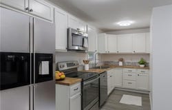463 E Mill Street, Liberty, MO 64068