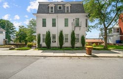 114 Prospect St, Fall River, MA 02720