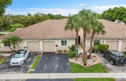 4985 SW 32nd Terrace, Dania, FL 33312
