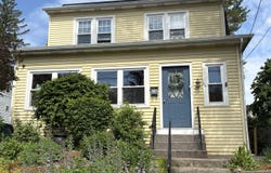 28 Eileen Street, Albany, NY 12203
