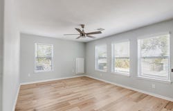 5106 Avenue O, Galveston, TX 77551