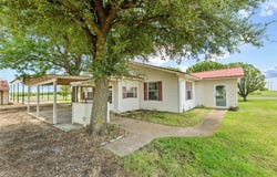 358 Wright Road, Waxahachie, TX 75167