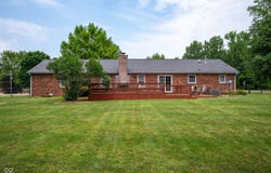 7045 W 100 N, Greenfield, IN 46140
