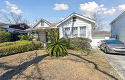742 E Park Avenue, Savannah, GA 31401