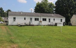 206-208 Edwards Road, Johnstown, OH 43031