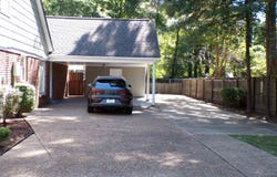 8325 FARMINGTON Blvd, Germantown, TN 38139