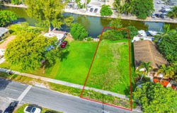 193 NW 14th Way, Dania Beach, FL 33004