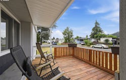 5268 FORSYTHIA Dr, Springfield, OR 97478