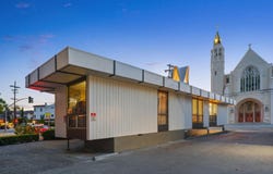 90 El Camino Real, BURLINGAME, CA 94010