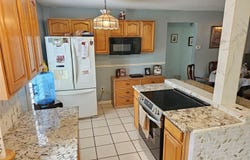 612 BOSTON STREET, TARPON SPRINGS, FL 34689