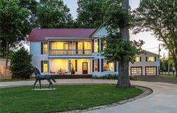 1715 Garland  AVE, Fayetteville, AR 72703