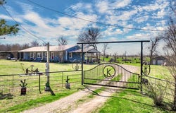 10276 Timber Trail, Scurry, TX 75158