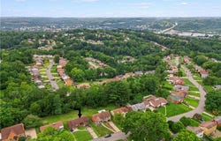 123 Arla Dr, Scott Twp, PA 15220