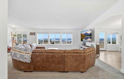 543 Lakeview Dr, Burbank, WA 99323