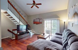 1008B RALSTON Drive, MOUNT LAUREL, NJ 08054
