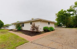 11391 MICHELLE DRIVE NW, CANAL FULTON, OH 44614