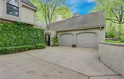 7908 Bristol Court, Prairie Village, KS 66208